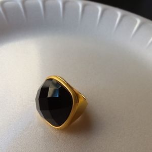 Gold tone ring size 8